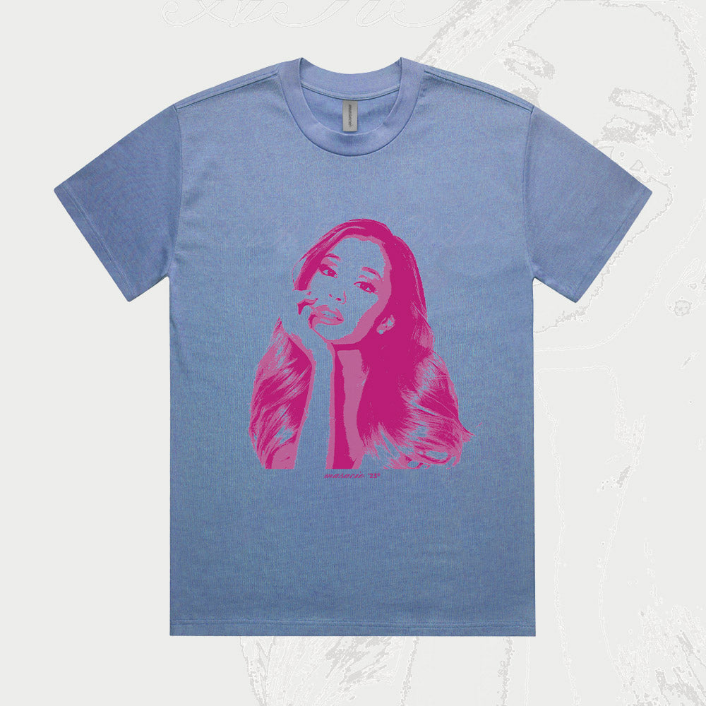 Image of Ariana Grande Oversized T-Shirt by Masacio